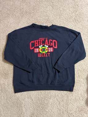 Vintage NHL Chicago Blackhawks Property of Chicago Hockey Crewneck Sweatshirt
